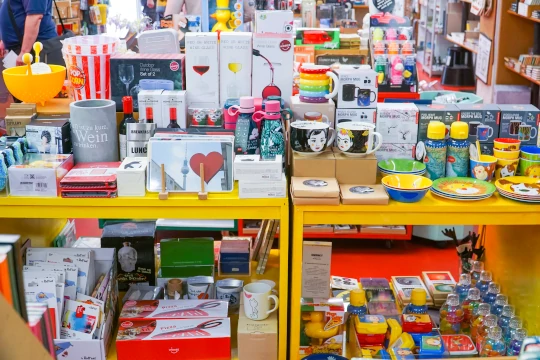 Schöne Geschenke kaufen in Berlin im Geschenkeladen Kreuzberg